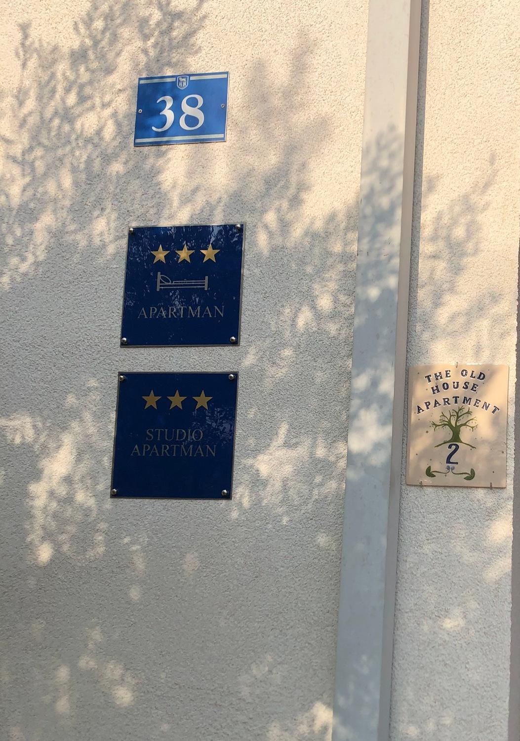 Olive Tree Apartments Umag Exterior photo
